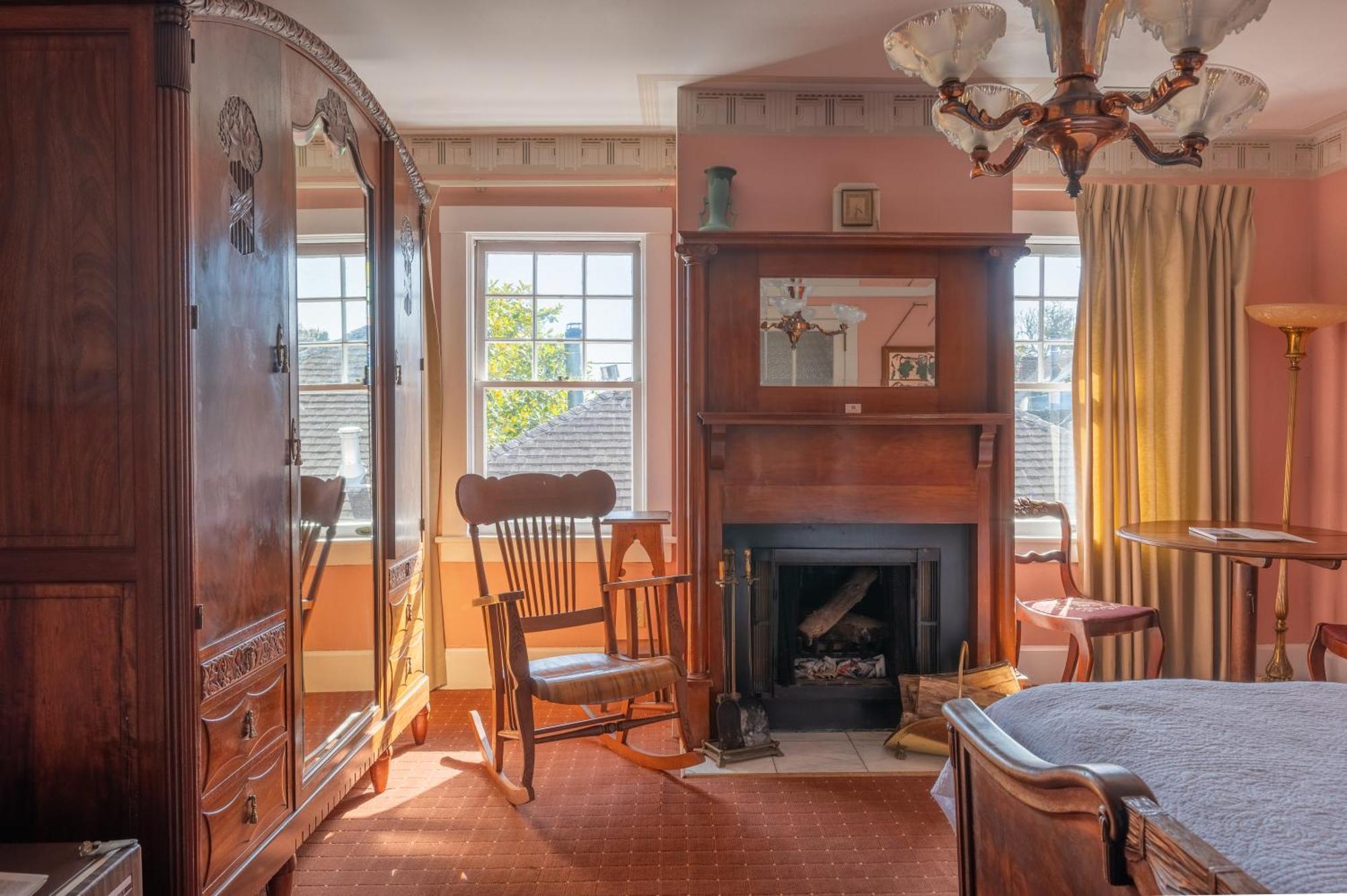 Martine Inn Pacific Grove Bagian luar foto