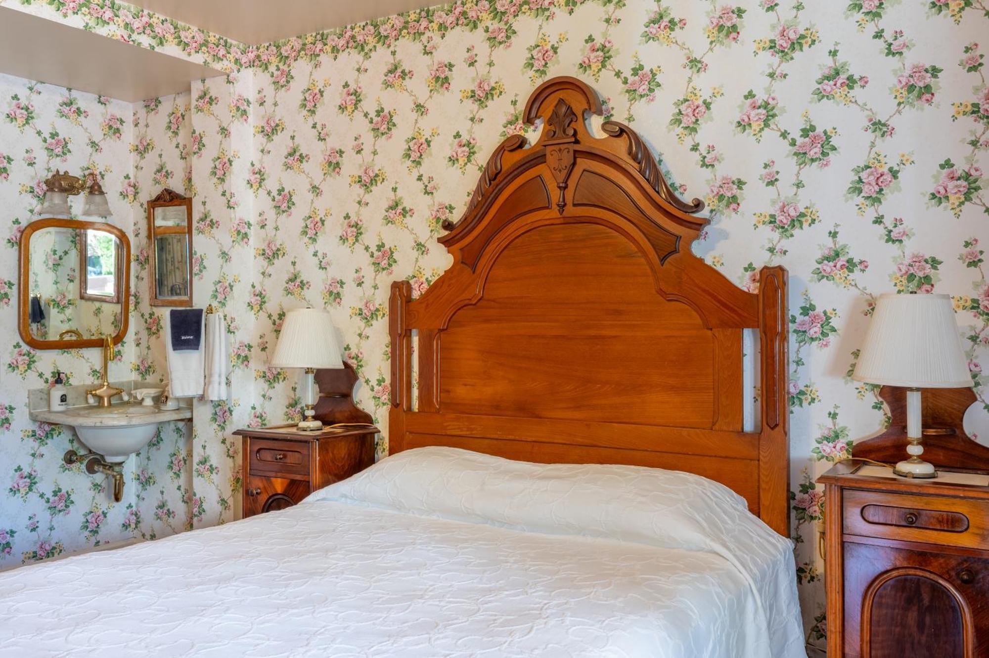 Martine Inn Pacific Grove Bagian luar foto