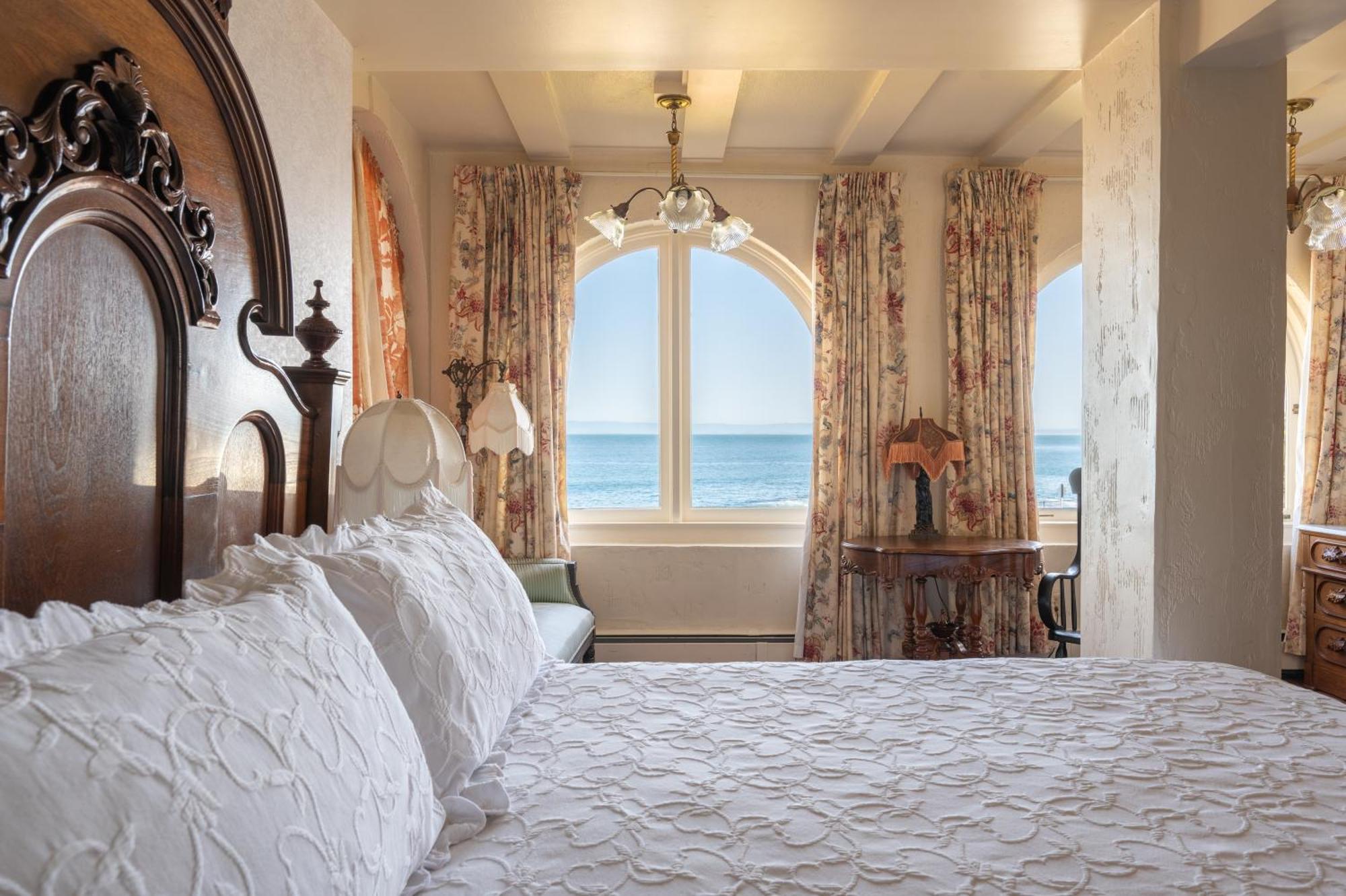 Martine Inn Pacific Grove Bagian luar foto