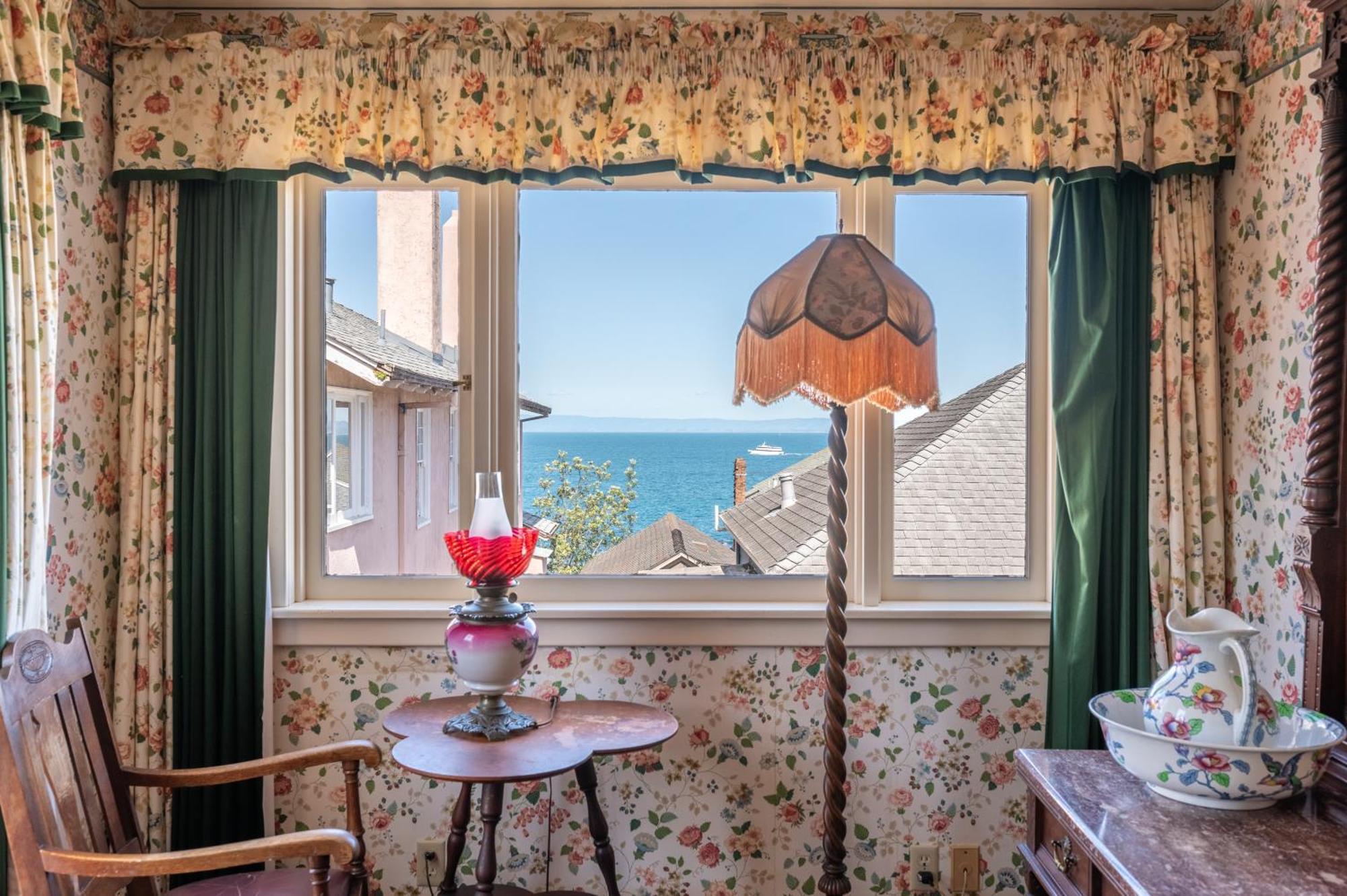 Martine Inn Pacific Grove Bagian luar foto